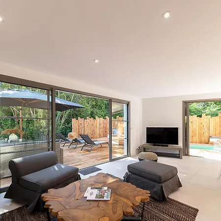 别墅 De Luxe Au Pyla Avec Piscine En Bordure Du Golf D'arcachon, 5 *