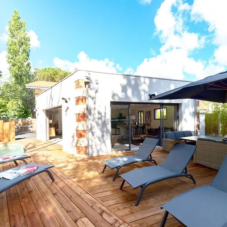 De Luxe Au Pyla Avec Piscine En Bordure Du Golf D'arcachon, 5 * 拉特斯特德布赫